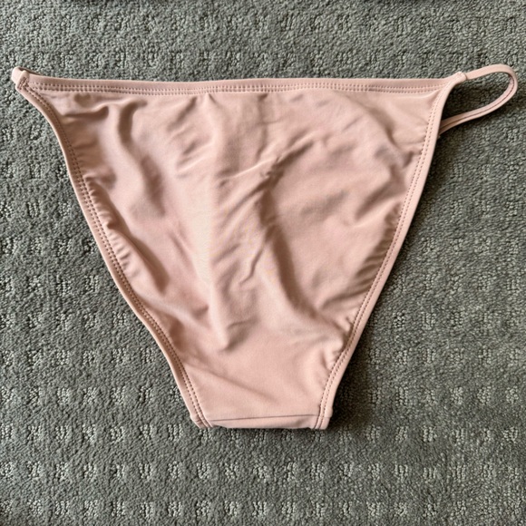 NWT Neutral Gold Embroidered Crochet Bikini Set Size:L and M - Picture 3 of 7